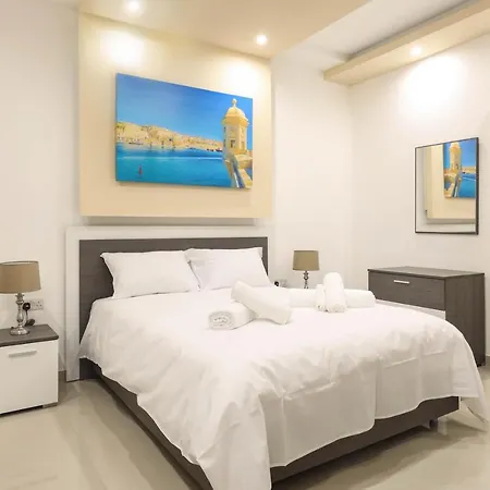 Lejlighed Luxurious Duplex Seafront With Amazing Views