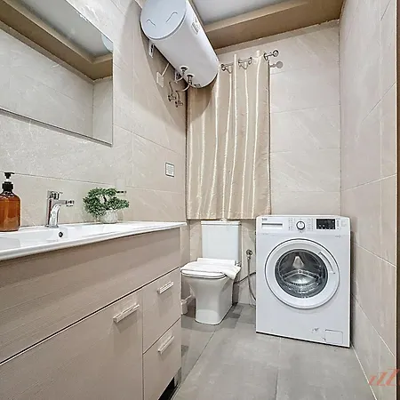 Elegant Seafront Duplex With Stunning Panoramic Views * Birzebbuga